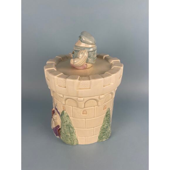 1970's Humpty Dumpty Castle Cookie Jar, Medieval Castle Shaped Cookie Jar,Retro - Picture 5 of 7